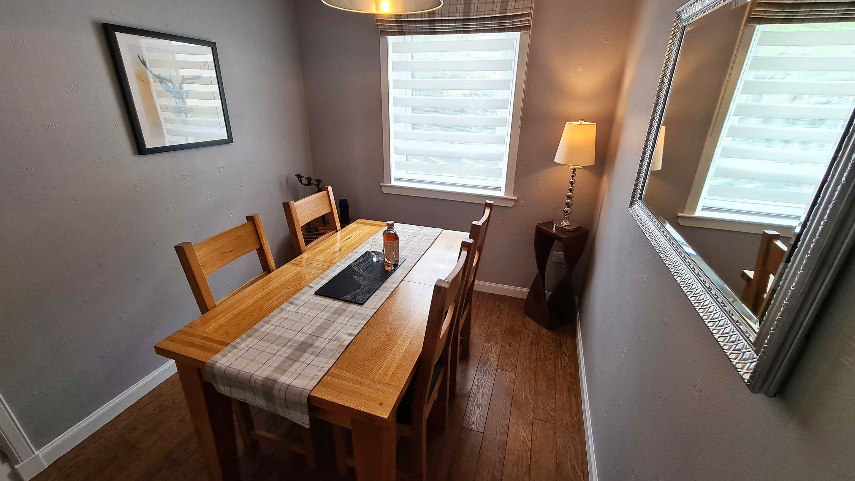 Glas Eilean View Self Accommodation dining room is perfect for evening meals