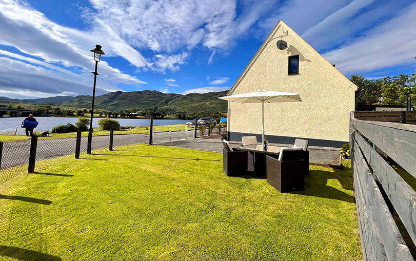 Sea Views are available from Glas Eilean View Self Catering Accommodation in Dornie