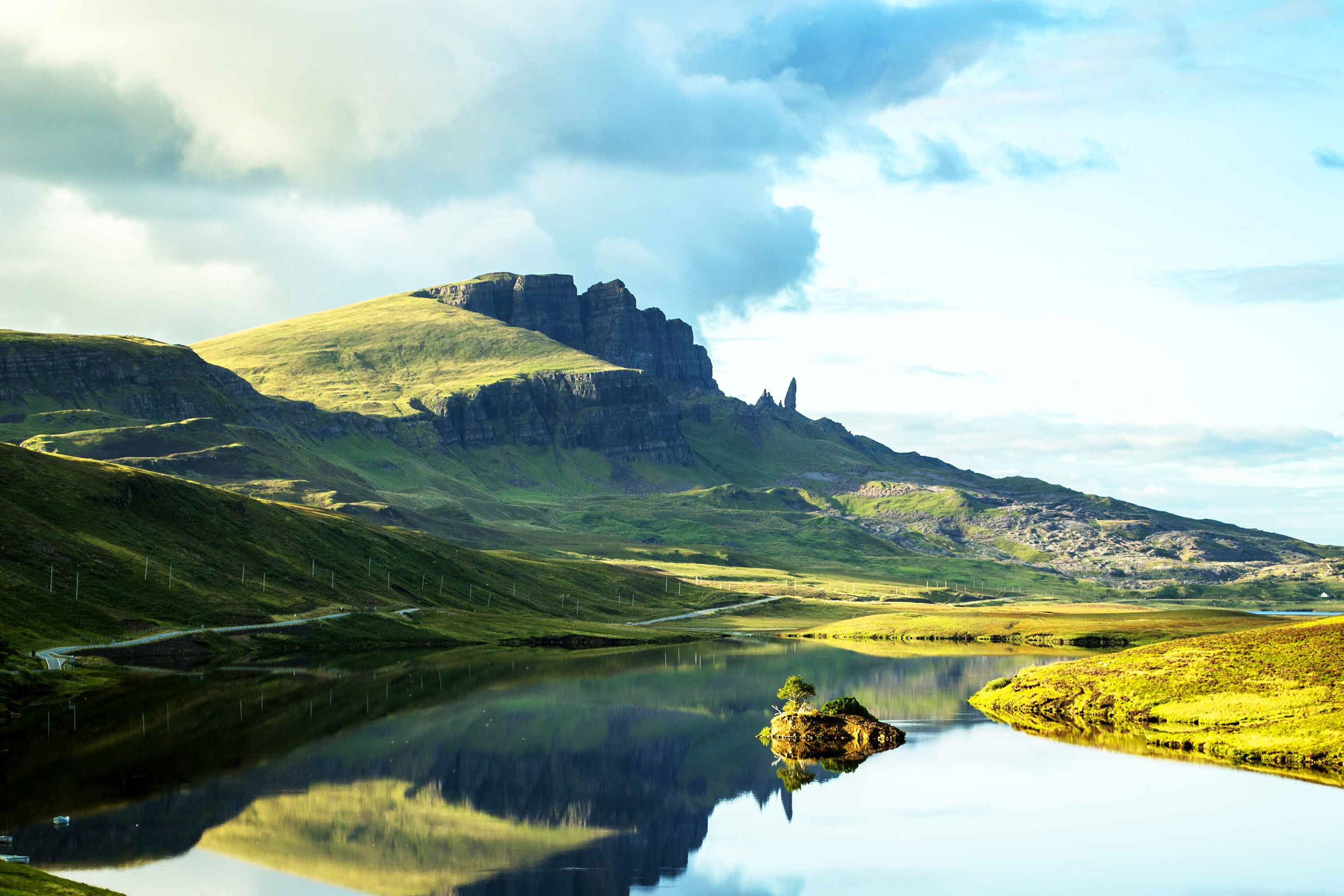 The Old Man of Storr on the Isle of Skye with stunning Highland views